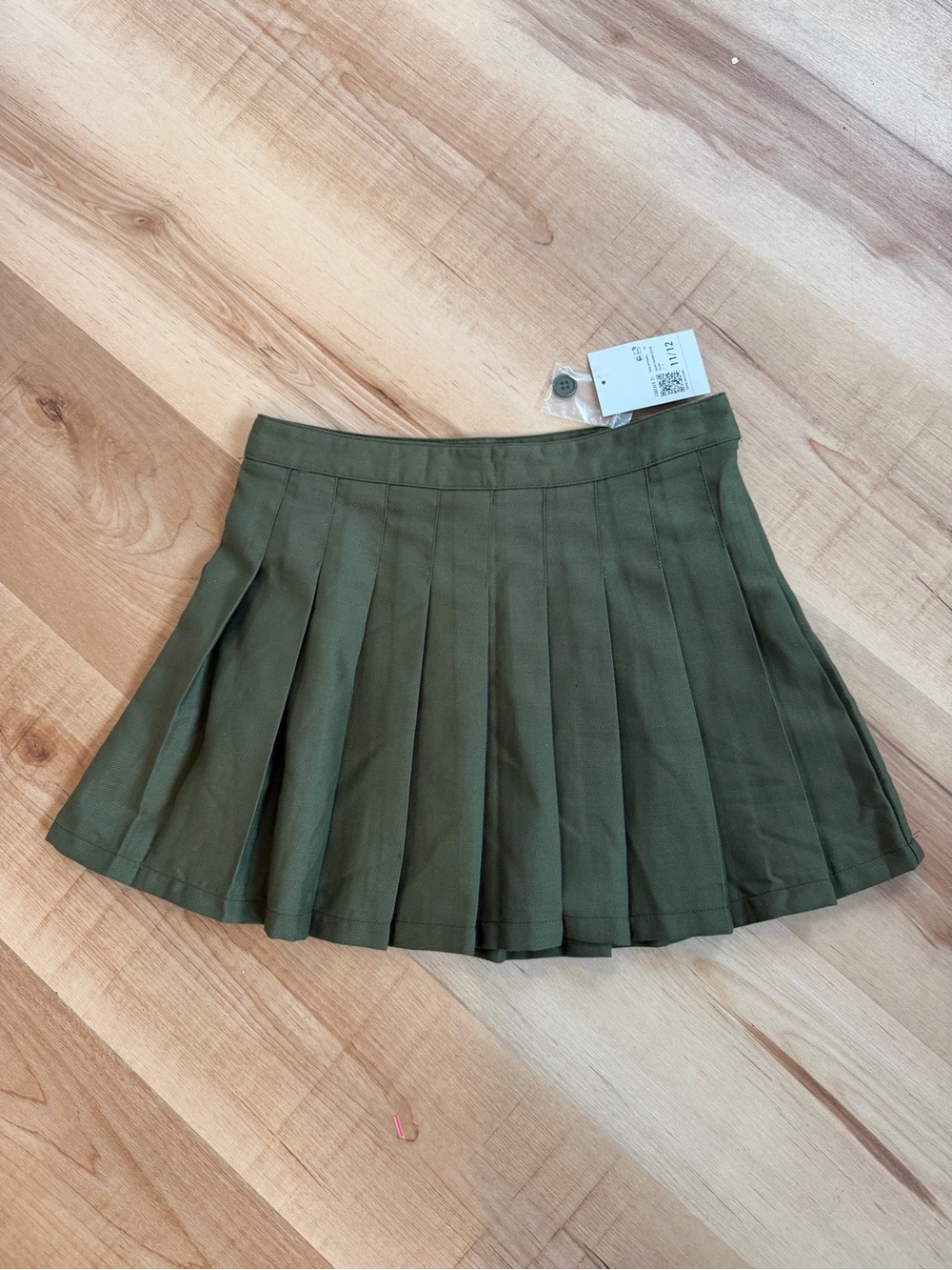 Forever 21 Olive Pleated Mini Skirt